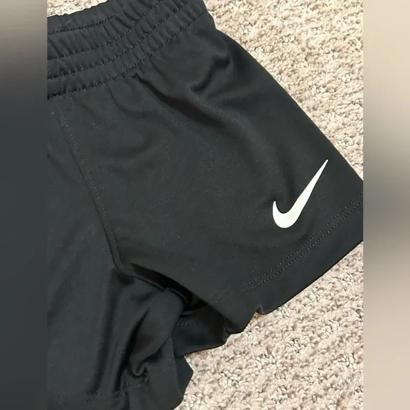 Nike Dri-FIT White Polo and Black Shorts - Infant - Picture 8 of 8